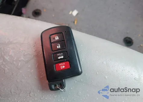 2015 Toyota Camry Xle V6 z USA, uszkodzony, nr VIN 4T1BK1FK1FU555831